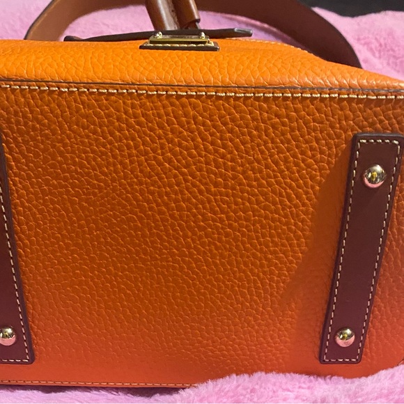 Dooney & Bourke Orange Shoulder Bag - Picture 4 of 4